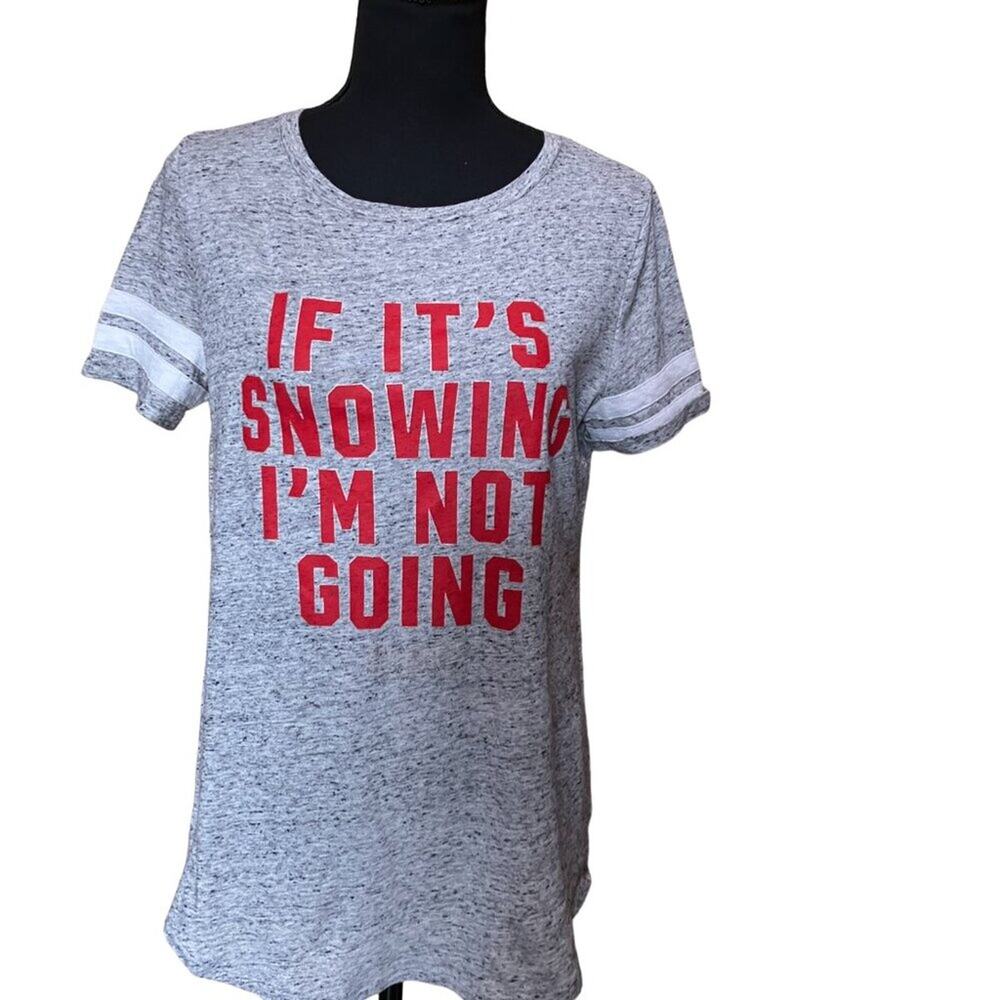 Pink Victoria Secret "If it's Snowing I'm not going! Ladies Sports Tee Size S